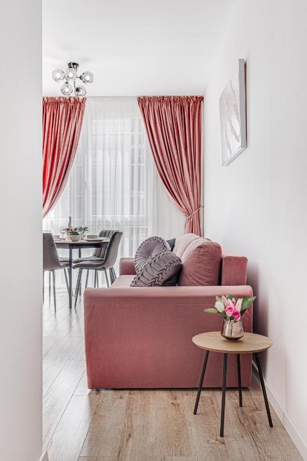 Elegant Apartment Near Afi & Atrium Mall Arad Eksteriør bilde